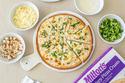 chicken broccoli pizza